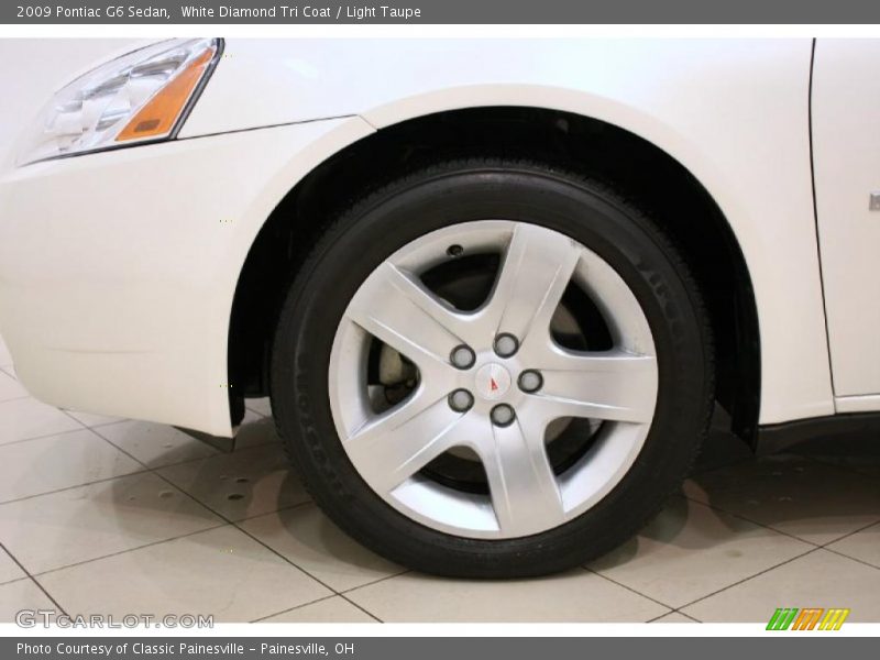 White Diamond Tri Coat / Light Taupe 2009 Pontiac G6 Sedan