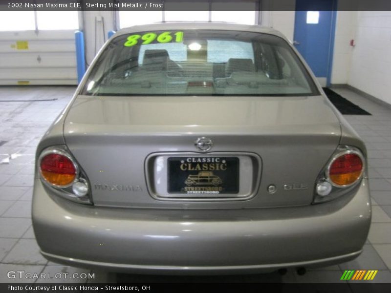 Sterling Mist Metallic / Frost 2002 Nissan Maxima GLE