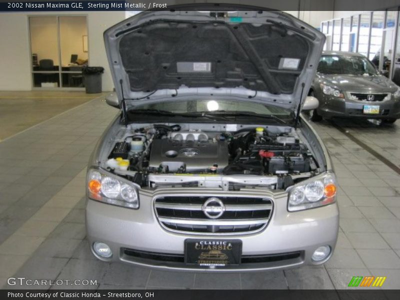 Sterling Mist Metallic / Frost 2002 Nissan Maxima GLE