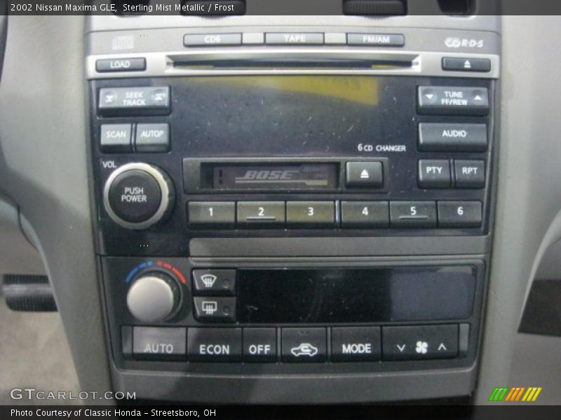 Sterling Mist Metallic / Frost 2002 Nissan Maxima GLE
