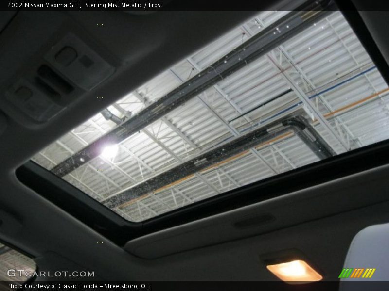 Sterling Mist Metallic / Frost 2002 Nissan Maxima GLE