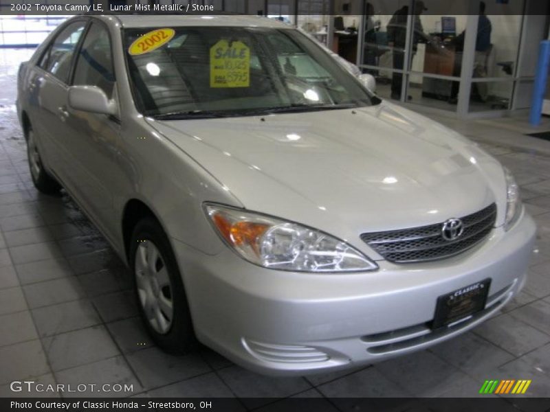 Lunar Mist Metallic / Stone 2002 Toyota Camry LE