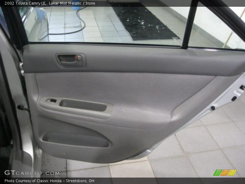 Lunar Mist Metallic / Stone 2002 Toyota Camry LE