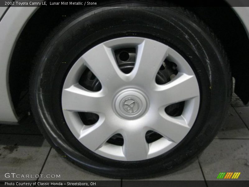 Lunar Mist Metallic / Stone 2002 Toyota Camry LE