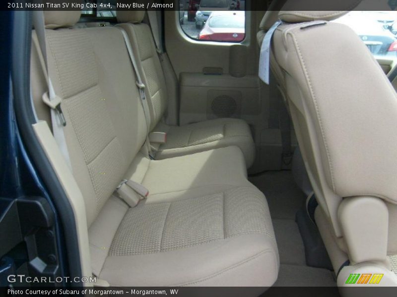  2011 Titan SV King Cab 4x4 Almond Interior