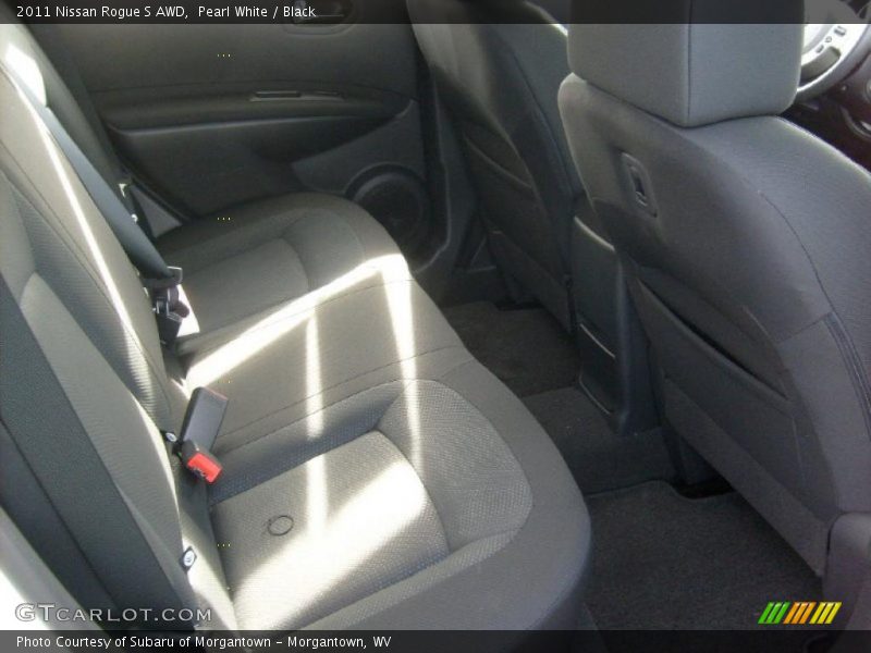 Pearl White / Black 2011 Nissan Rogue S AWD