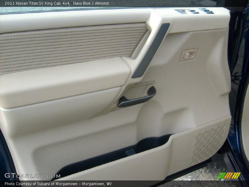 Door Panel of 2011 Titan SV King Cab 4x4