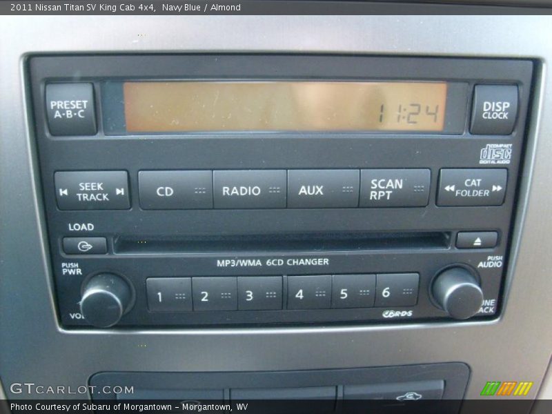 Controls of 2011 Titan SV King Cab 4x4