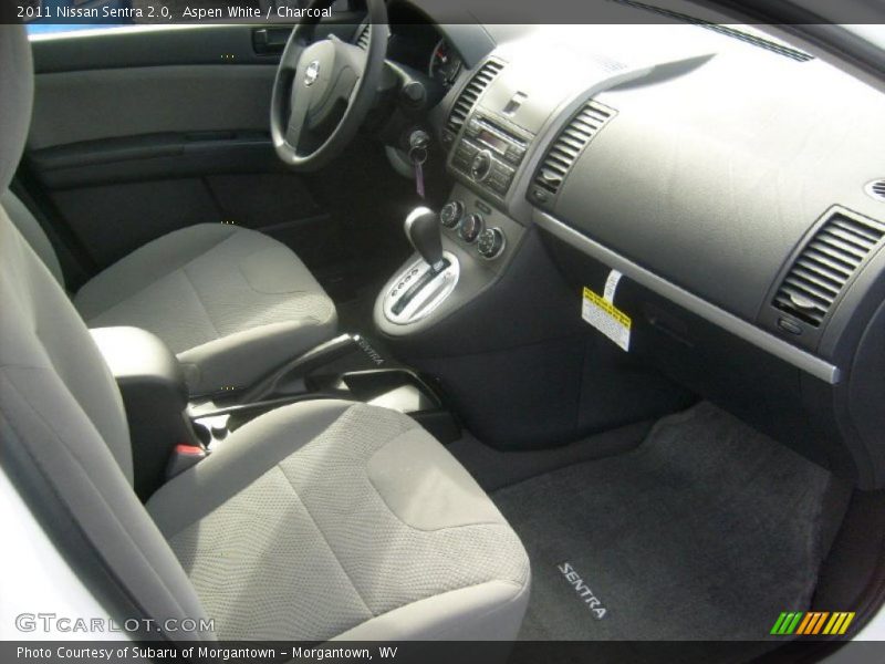Aspen White / Charcoal 2011 Nissan Sentra 2.0