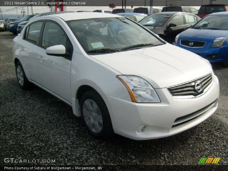 Aspen White / Charcoal 2011 Nissan Sentra 2.0