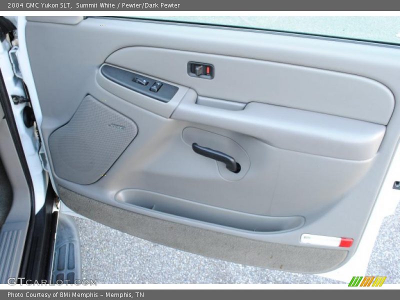 Summit White / Pewter/Dark Pewter 2004 GMC Yukon SLT