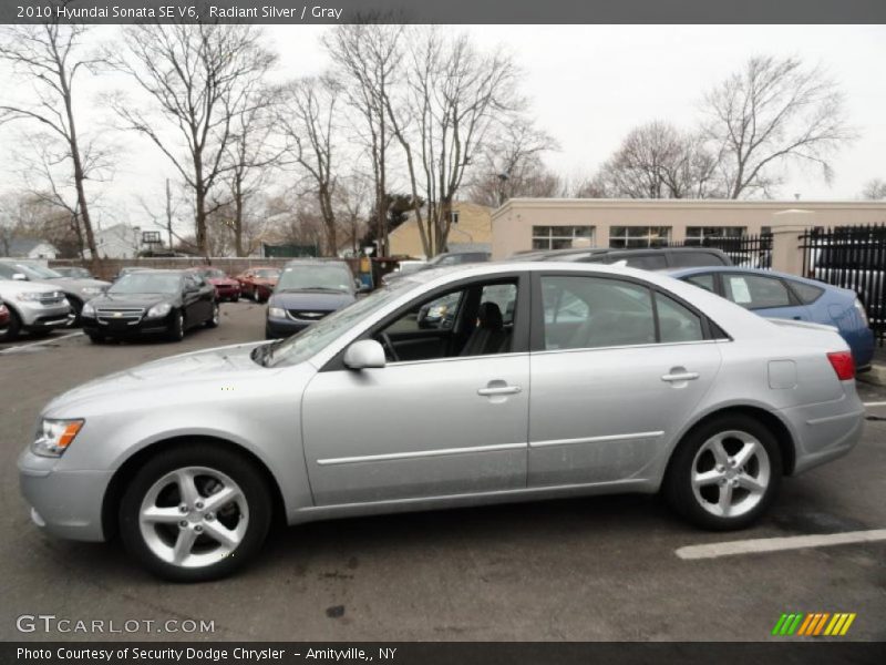 Radiant Silver / Gray 2010 Hyundai Sonata SE V6