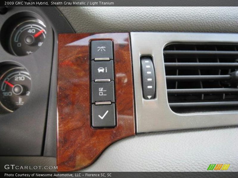 Controls of 2009 Yukon Hybrid