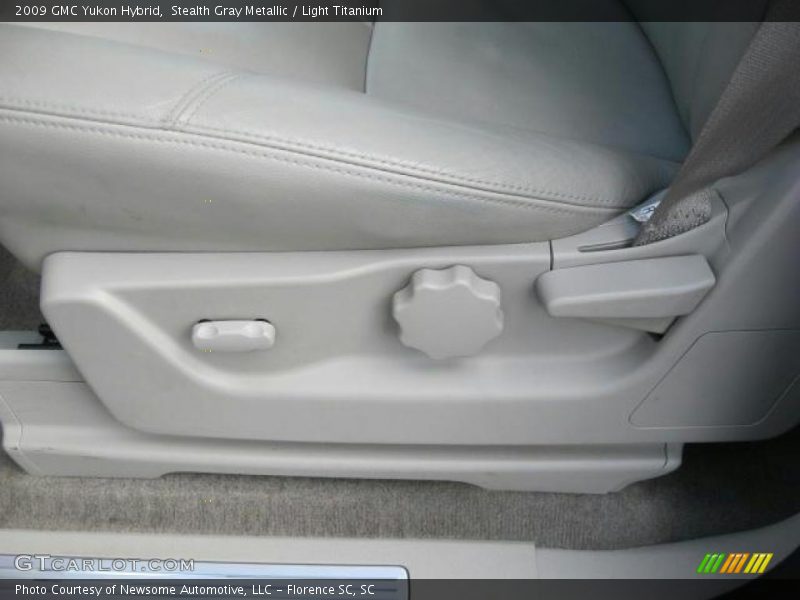 Stealth Gray Metallic / Light Titanium 2009 GMC Yukon Hybrid