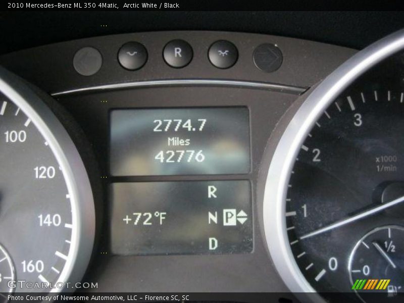 Arctic White / Black 2010 Mercedes-Benz ML 350 4Matic