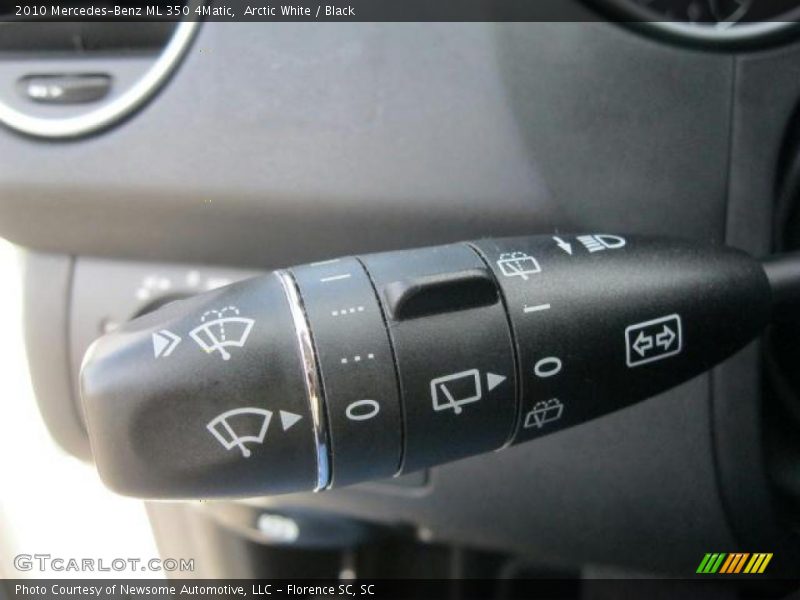 Arctic White / Black 2010 Mercedes-Benz ML 350 4Matic