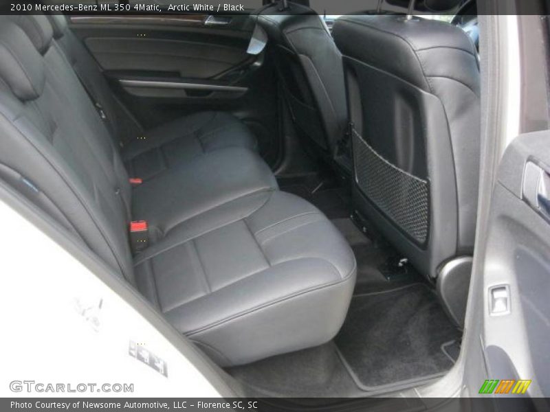 Arctic White / Black 2010 Mercedes-Benz ML 350 4Matic