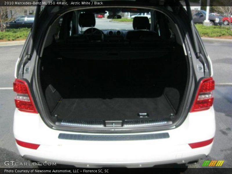 Arctic White / Black 2010 Mercedes-Benz ML 350 4Matic
