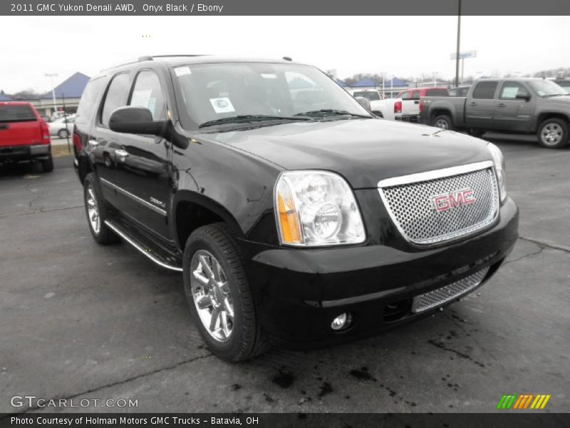 Onyx Black / Ebony 2011 GMC Yukon Denali AWD