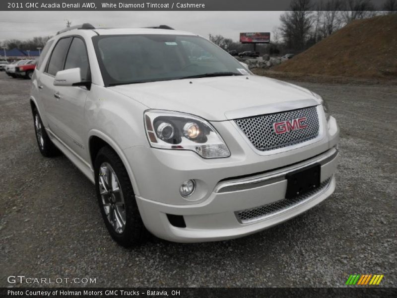 Front 3/4 View of 2011 Acadia Denali AWD