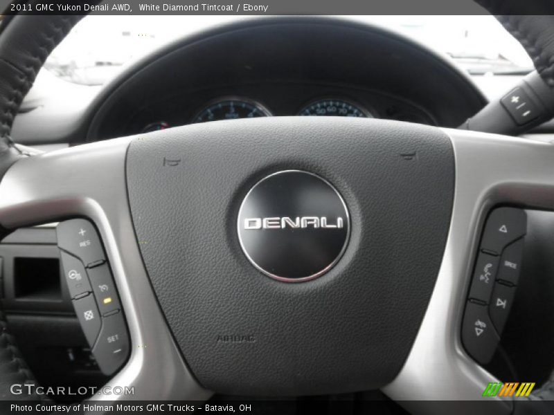 White Diamond Tintcoat / Ebony 2011 GMC Yukon Denali AWD