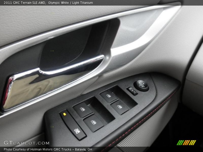 Olympic White / Light Titanium 2011 GMC Terrain SLE AWD