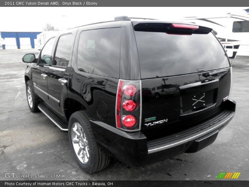 Onyx Black / Ebony 2011 GMC Yukon Denali AWD