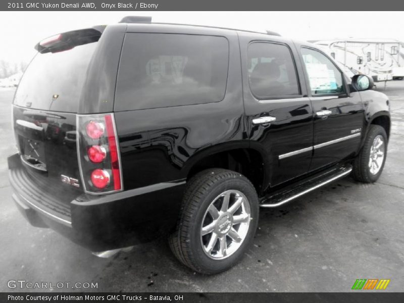 Onyx Black / Ebony 2011 GMC Yukon Denali AWD
