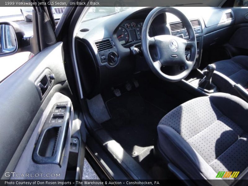 Uni Black / Black 1999 Volkswagen Jetta GLS Sedan