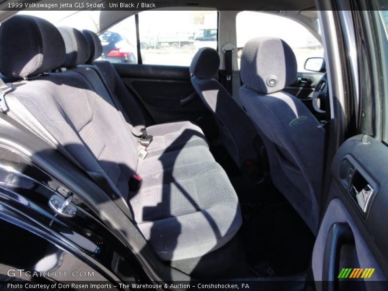 Uni Black / Black 1999 Volkswagen Jetta GLS Sedan