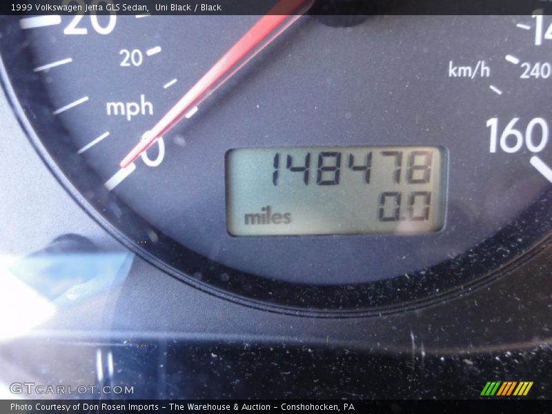 Uni Black / Black 1999 Volkswagen Jetta GLS Sedan