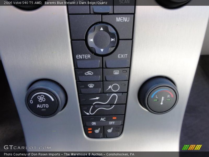 Controls of 2006 S40 T5 AWD