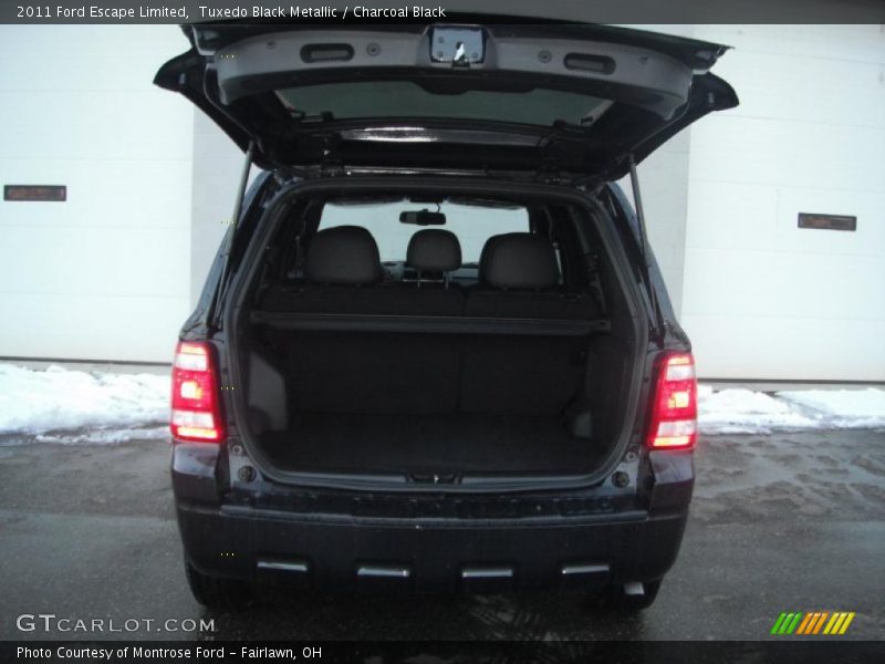 Tuxedo Black Metallic / Charcoal Black 2011 Ford Escape Limited