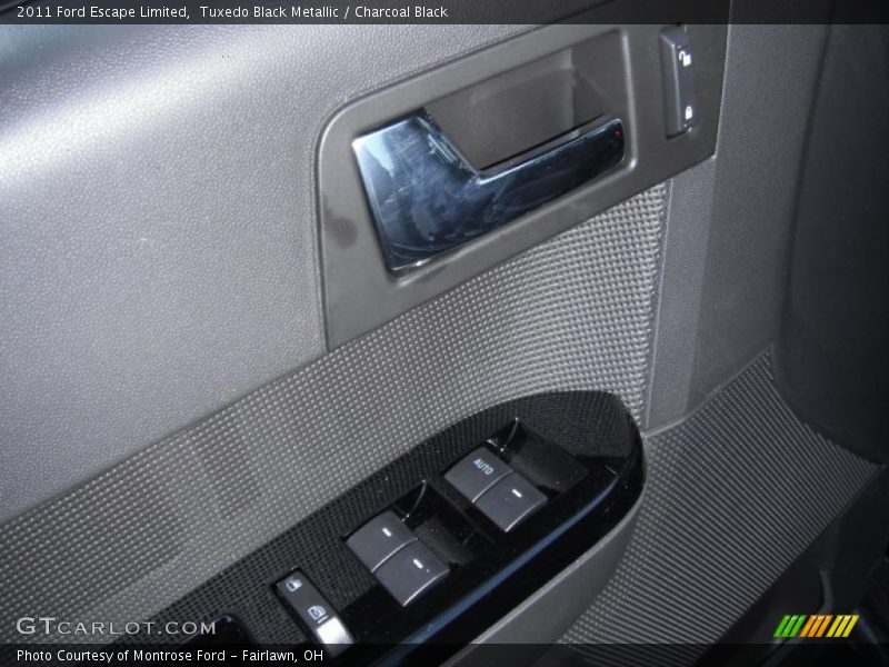Tuxedo Black Metallic / Charcoal Black 2011 Ford Escape Limited
