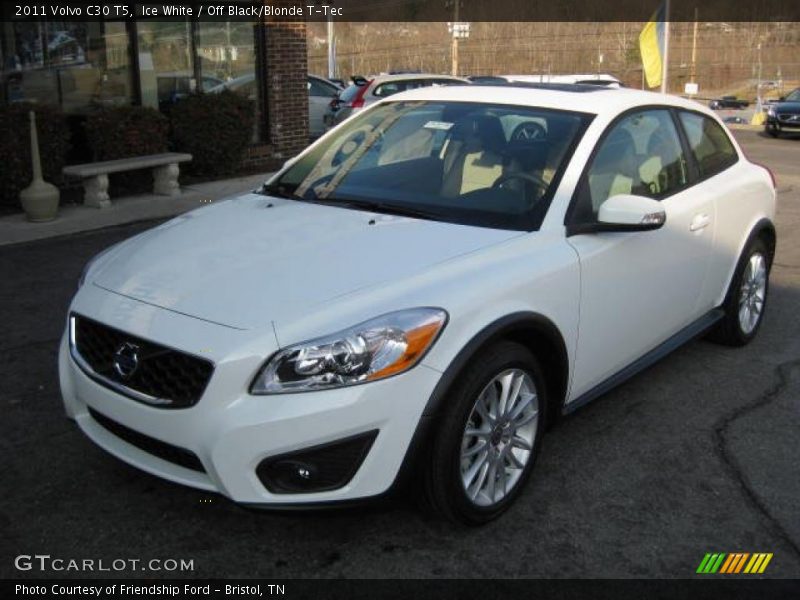 Ice White / Off Black/Blonde T-Tec 2011 Volvo C30 T5