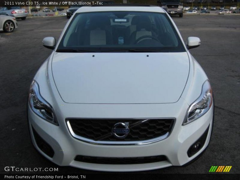 Ice White / Off Black/Blonde T-Tec 2011 Volvo C30 T5