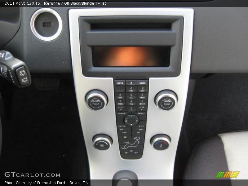 Controls of 2011 C30 T5