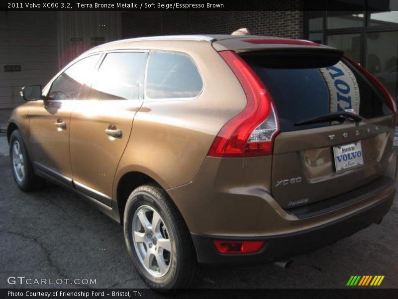 Terra Bronze Metallic / Soft Beige/Esspresso Brown 2011 Volvo XC60 3.2