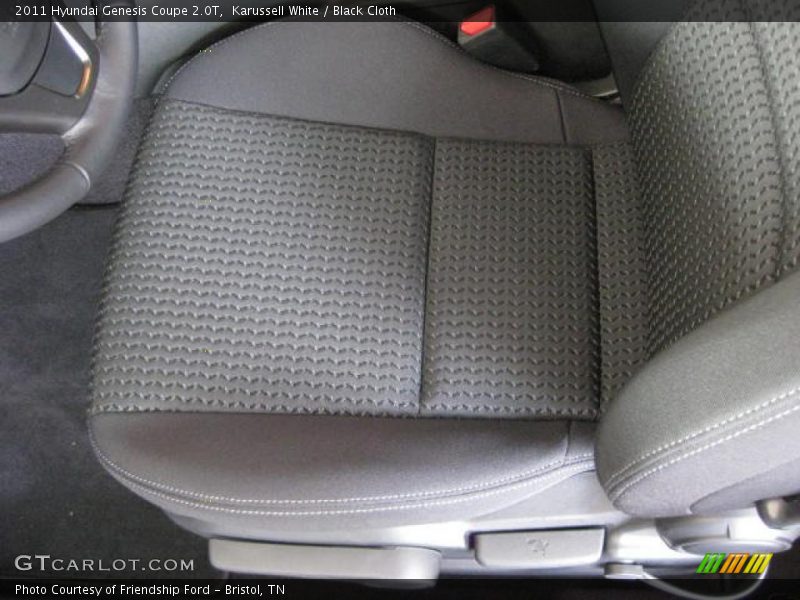 Karussell White / Black Cloth 2011 Hyundai Genesis Coupe 2.0T