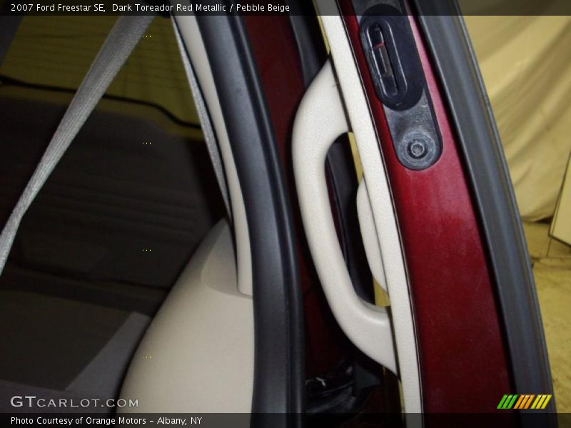 Dark Toreador Red Metallic / Pebble Beige 2007 Ford Freestar SE