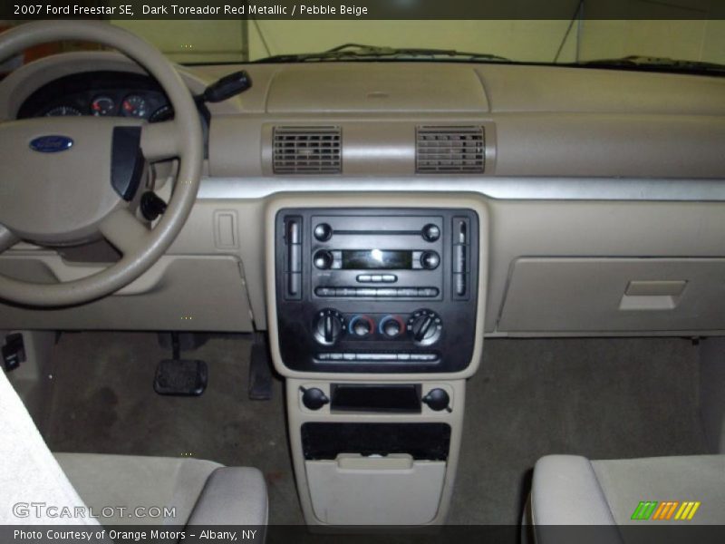 Dark Toreador Red Metallic / Pebble Beige 2007 Ford Freestar SE