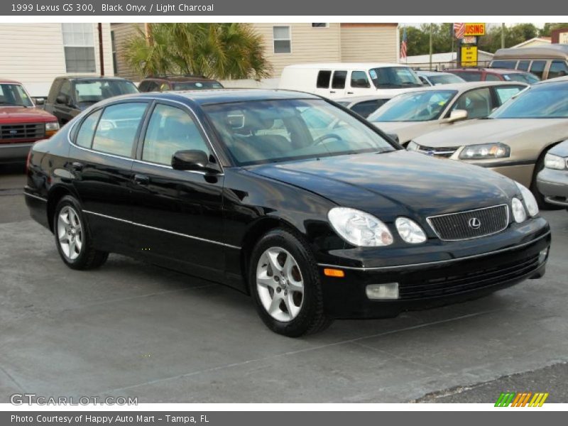 Front 3/4 View of 1999 GS 300