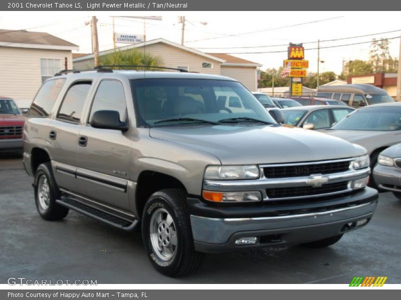 Light Pewter Metallic / Tan/Neutral 2001 Chevrolet Tahoe LS