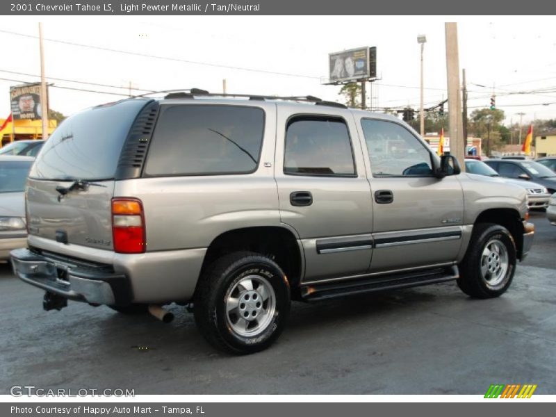 Light Pewter Metallic / Tan/Neutral 2001 Chevrolet Tahoe LS