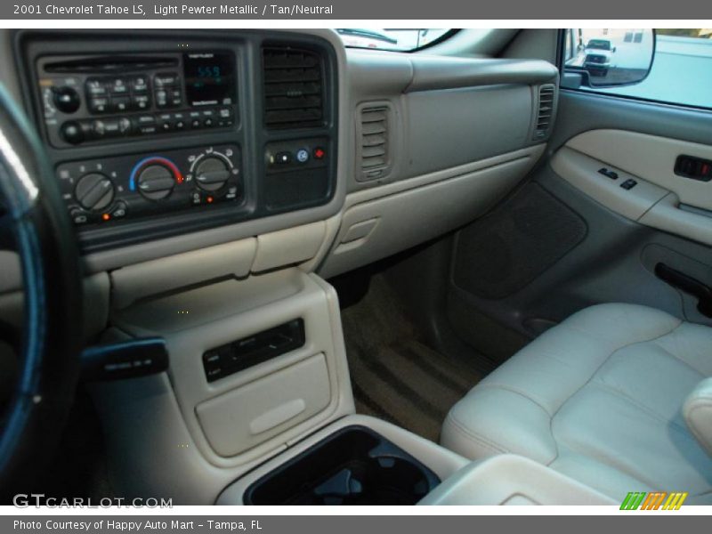 Light Pewter Metallic / Tan/Neutral 2001 Chevrolet Tahoe LS