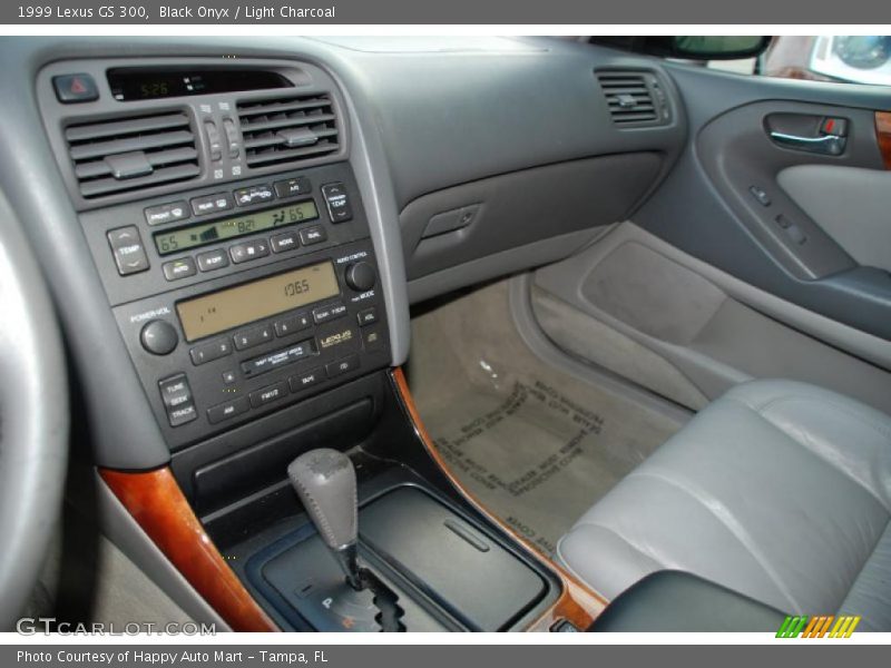 Black Onyx / Light Charcoal 1999 Lexus GS 300