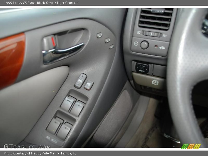 Black Onyx / Light Charcoal 1999 Lexus GS 300
