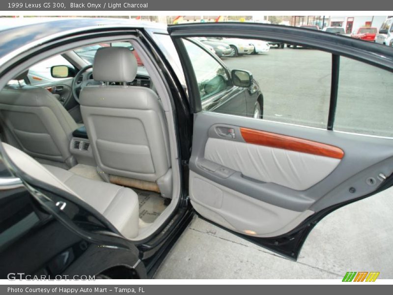 Black Onyx / Light Charcoal 1999 Lexus GS 300