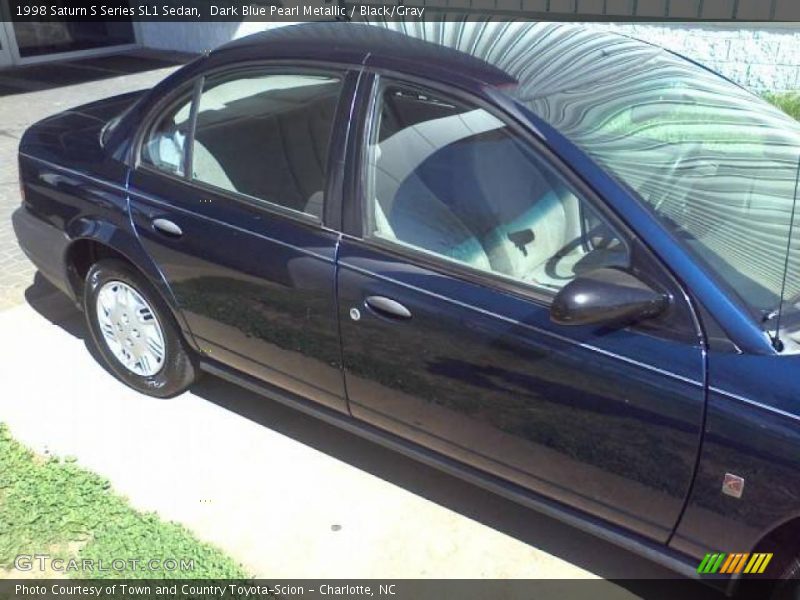 Dark Blue Pearl Metallic / Black/Gray 1998 Saturn S Series SL1 Sedan