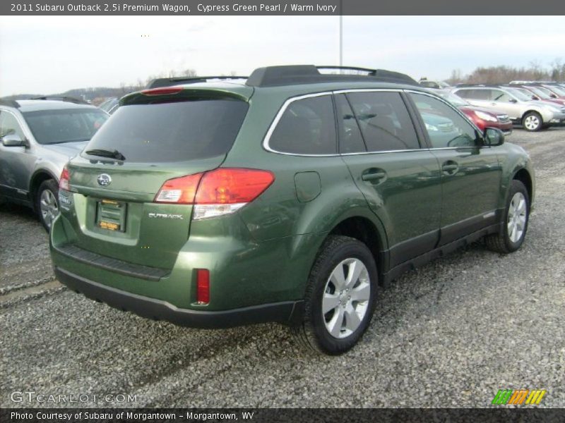 Cypress Green Pearl / Warm Ivory 2011 Subaru Outback 2.5i Premium Wagon
